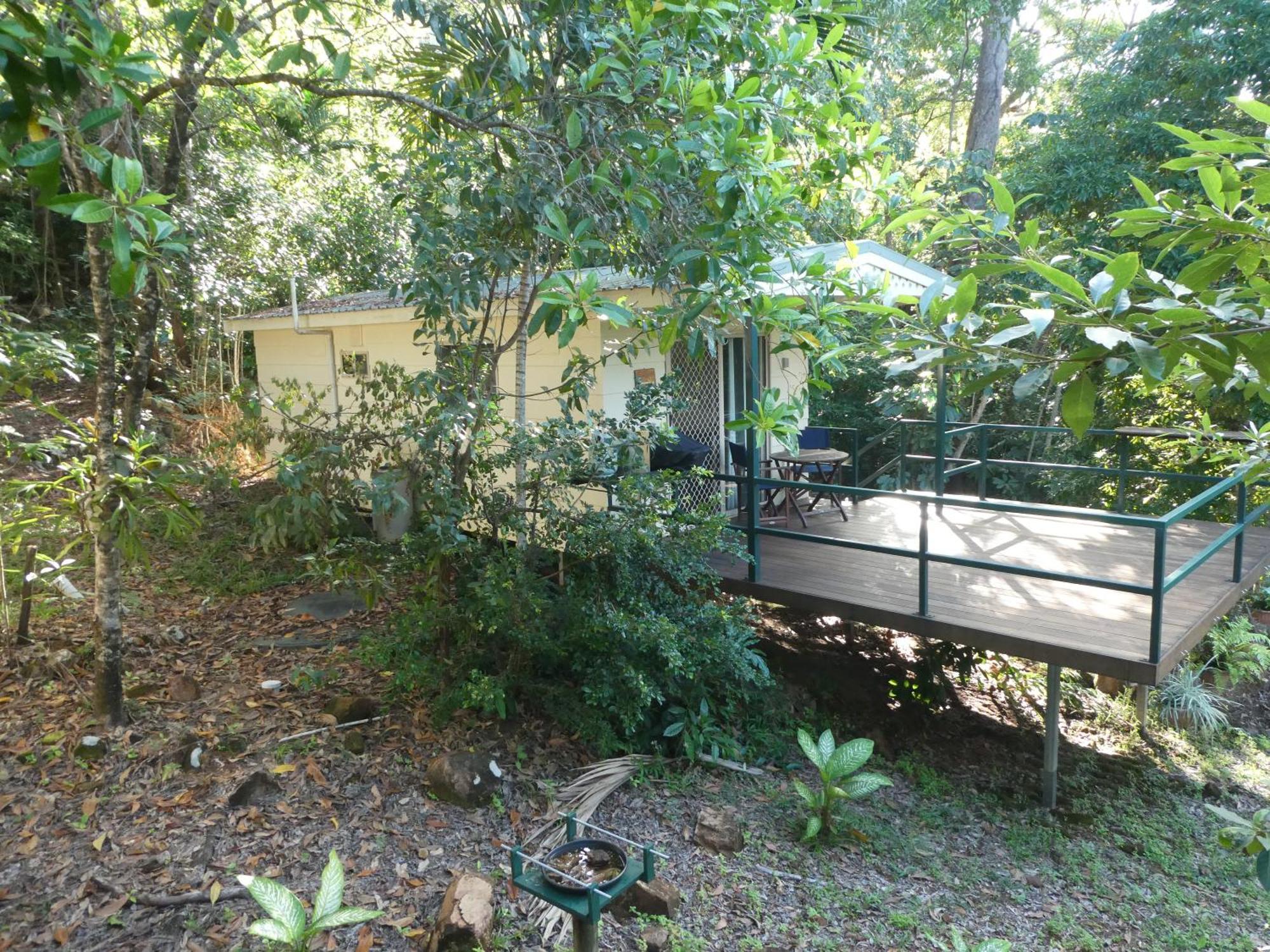 Vista Hinchinbrook Aparthotel Cardwell Exterior photo